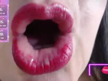 NohomiCambel – webcam model profile photo Image 12