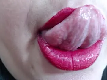 NohomiCambel – webcam model profile photo Image 2