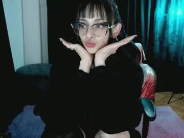 OraEnderson – webcam model profile photo Image 8