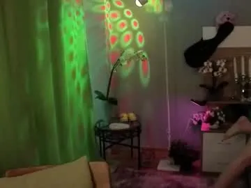 AngelBlake – webcam model profile photo Image 13