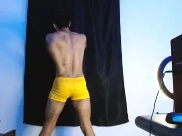 harrietxxx – webcam model profile photo Image 3