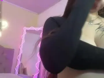 pacho_stormie – webcam model profile photo Image 11