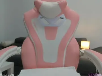 AnyaHills – webcam model profile photo Image 6