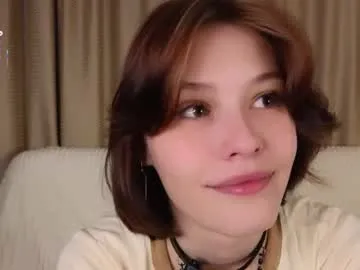 SilviaNoire – webcam model profile photo Image 8