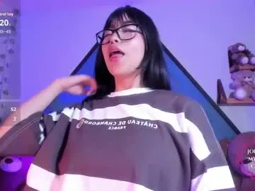 playussoftly – webcam model profile photo Image 12