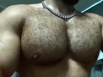 lucacharm – webcam model profile photo Image 9