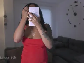 Diamond – webcam model profile photo Image 13