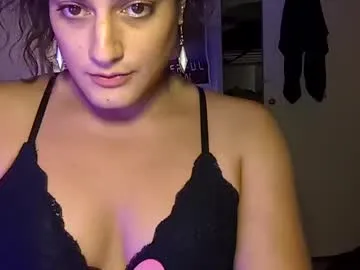 loving_ladies – webcam model profile photo Image 10