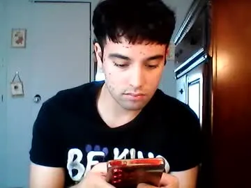 mr_maximo – webcam model profile photo Image 16