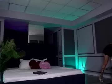 lalaroze – webcam model profile photo