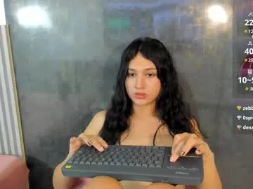 cutetomie – webcam model profile photo Image 9