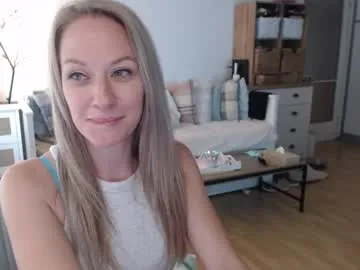 prretty_moon_ – webcam model profile photo Image 14