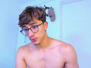 pacho_stormie – webcam model profile photo Image 11