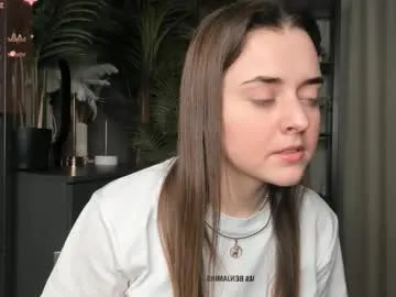 CatalinaWinslet – webcam model profile photo Image 10