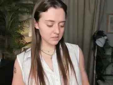 CatalinaWinslet – webcam model profile photo Image 5