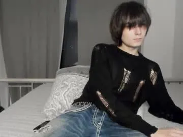 nik_sharp – webcam model profile photo Image 5