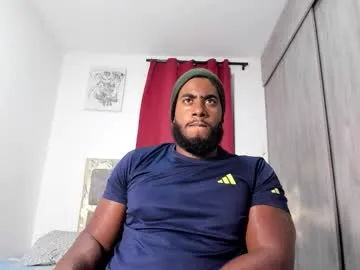 highnightz – webcam model profile photo Image 4