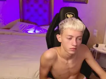 sexy_hot_friends_ – webcam model profile photo Image 14