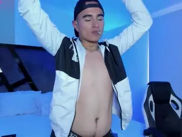 playussoftly – webcam model profile photo Image 6