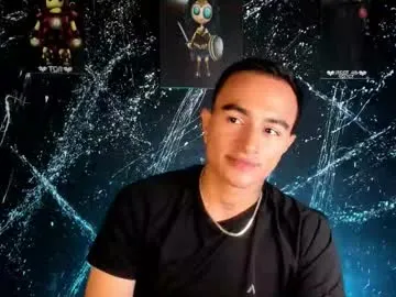 playussoftly – webcam model profile photo Image 9