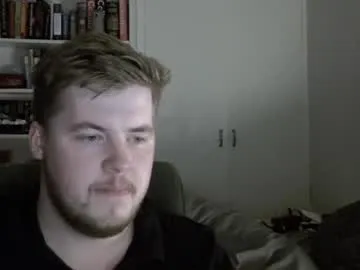 pacho_stormie – webcam model profile photo Image 2