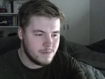 pacho_stormie – webcam model profile photo Image 3