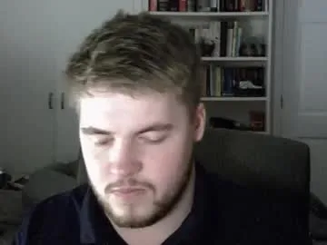 pacho_stormie – webcam model profile photo Image 4