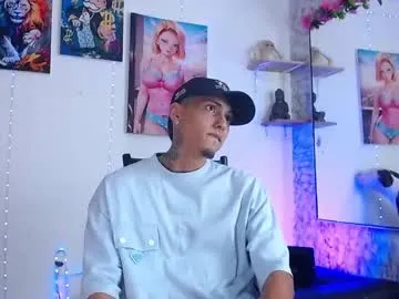 ravyn_nyx – webcam model profile photo Image 15