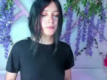 Scarlett – webcam model profile photo Image 12