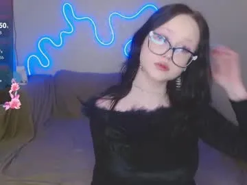 lilhornyprincess Image 5