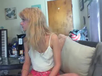 NaomiLunna – webcam model profile photo Image 11