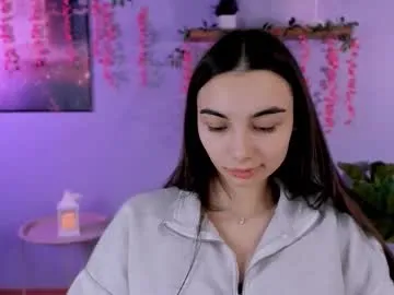 lily_glow – webcam model profile photo