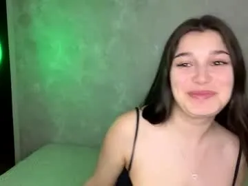 sunnyfia – webcam model profile photo Image 14