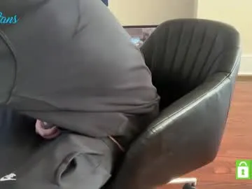 masters_sexx – webcam model profile photo Image 12