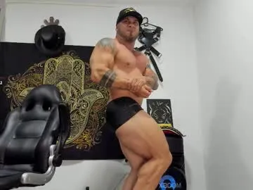 louisdoux – webcam model profile photo Image 17