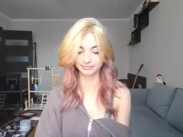 ChloeCerisse – webcam model profile photo Image 3