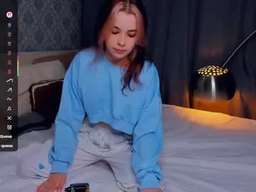 playussoftly – webcam model profile photo Image 2