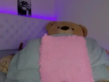 OliviaSparcks – webcam model profile photo Image 9