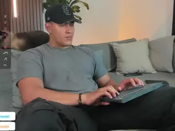 iammisstery – webcam model profile photo Image 10