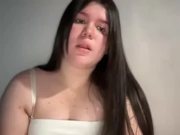 lucybabypink – webcam model profile photo
