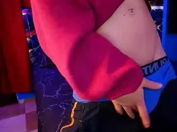 alex_islive – webcam model profile photo Image 6