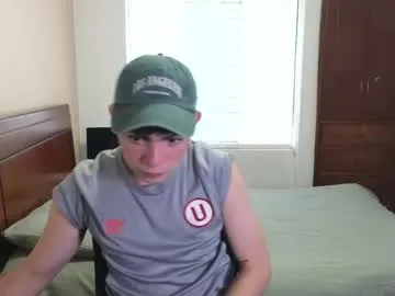 ululante – webcam model profile photo Image 8