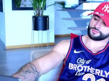 garret_alvin_ – webcam model profile photo Image 12