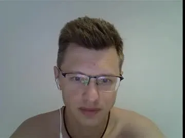 curlytwinkboy – webcam model profile photo Image 11