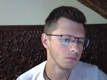 curlytwinkboy – webcam model profile photo Image 13