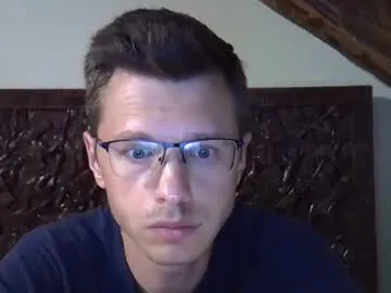 curlytwinkboy – webcam model profile photo Image 16