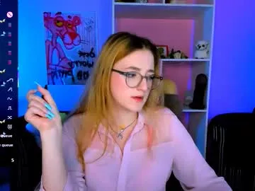 luna_berryy Image 19