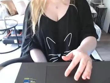 lushcutie Image 7