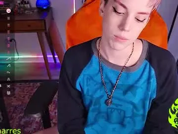 pinkypuppa – webcam model profile photo Image 18
