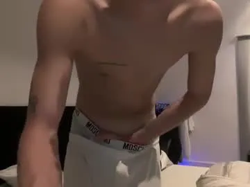 pinkadele – webcam model profile photo Image 5